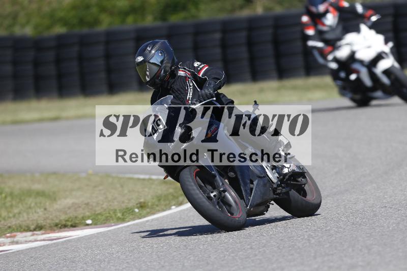 /15 22.05.2026  Plüss Moto Sport  Discover the Bike ADR /Gruppe gruen - Bike 1/49